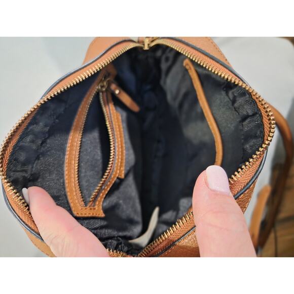 Etienne Aigner Large Logo Brown Preppy Vintage Leather Crossbody Handbag - Picture 6 of 13